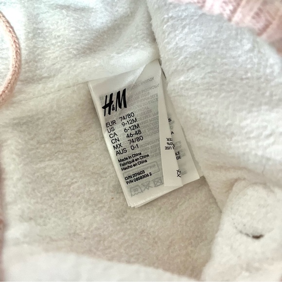 H&M Hat and Mittens 9-12 Months - Picture 3 of 6